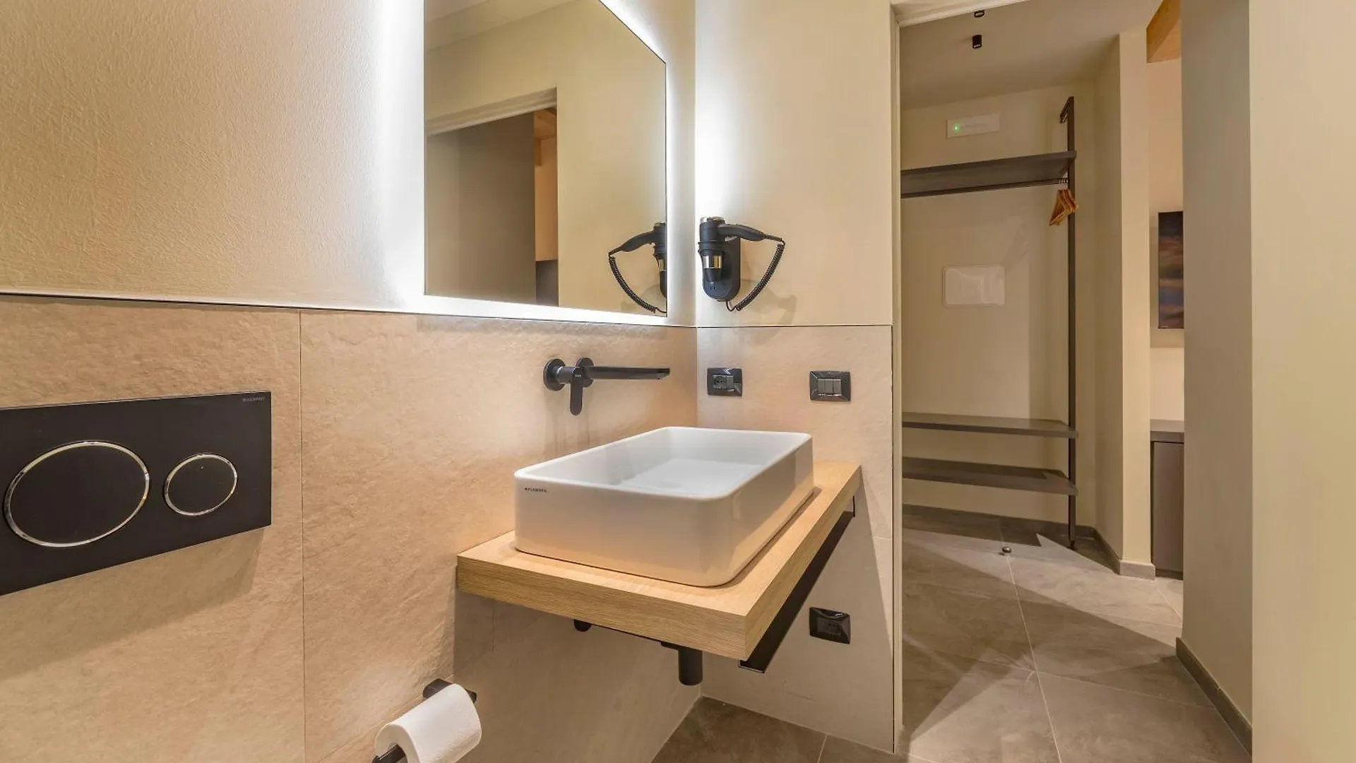 Italianflat - Verona'S River, Free Parking For Car & Bike, Nature, Relax Verona