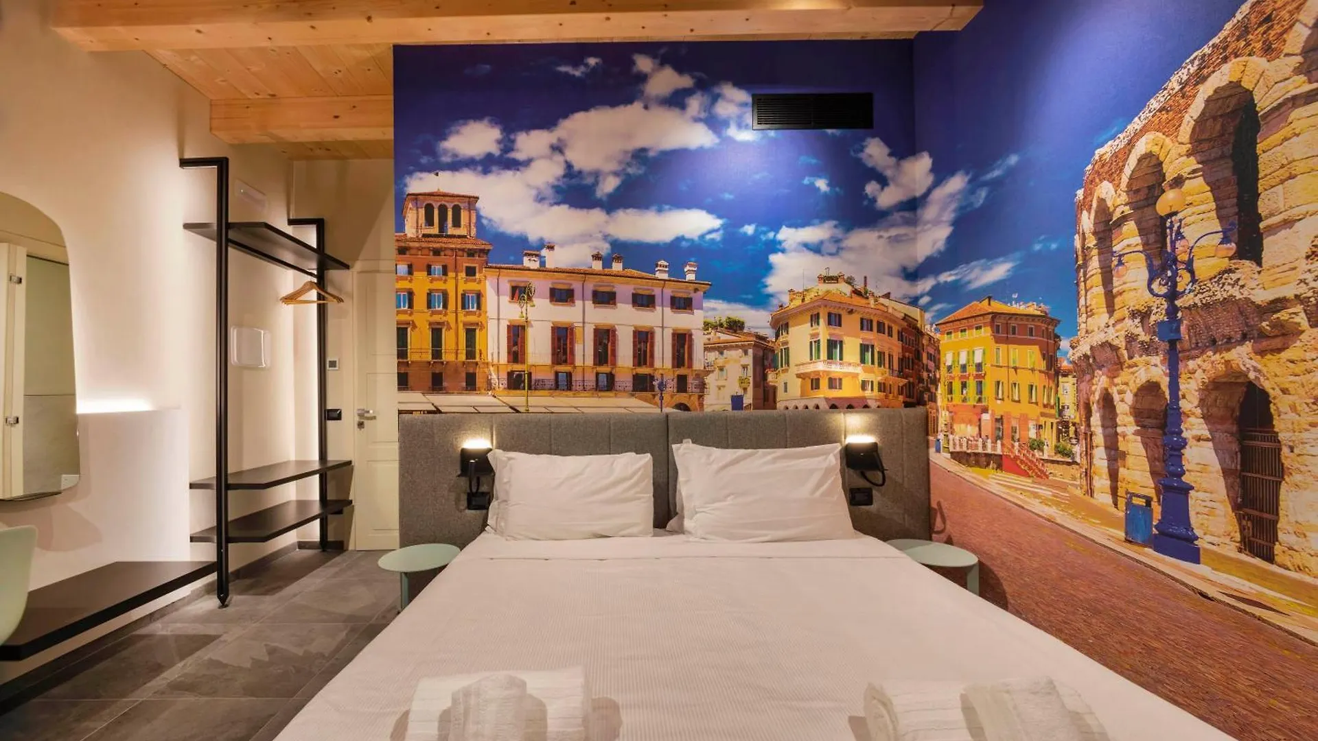 Pensionat Italianflat - Verona'S River, Free Parking For Car & Bike, Nature, Relax